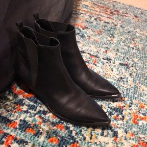 Marc Fisher LTD Yale Boots